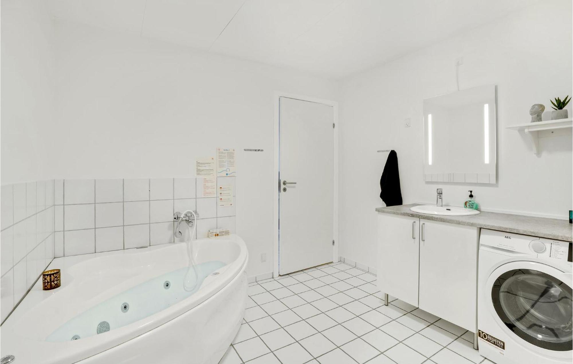 Holiday home Arvidvej IV Denmark Bjerregård Eksteriør billede